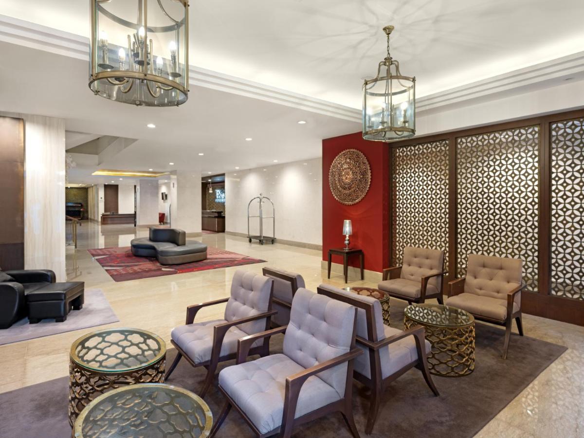 The Alana Hotel & Conference Center Malioboro Yogyakarta By Aston Ngoại thất bức ảnh