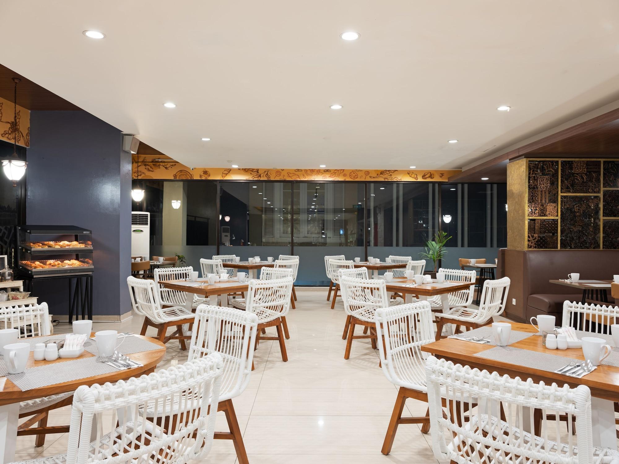 The Alana Hotel & Conference Center Malioboro Yogyakarta By Aston Ngoại thất bức ảnh