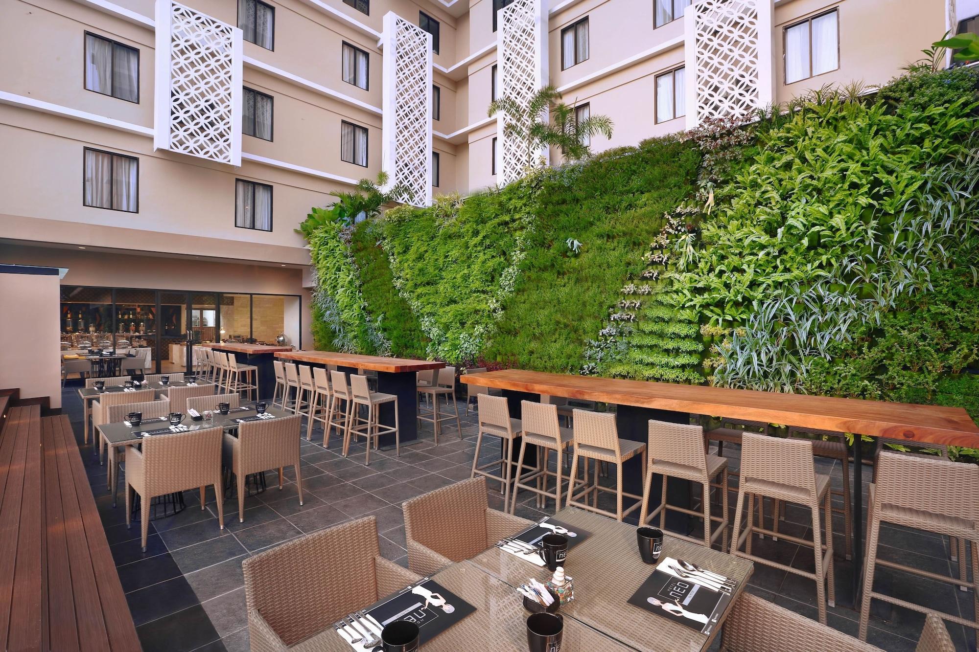 The Alana Hotel & Conference Center Malioboro Yogyakarta By Aston Ngoại thất bức ảnh